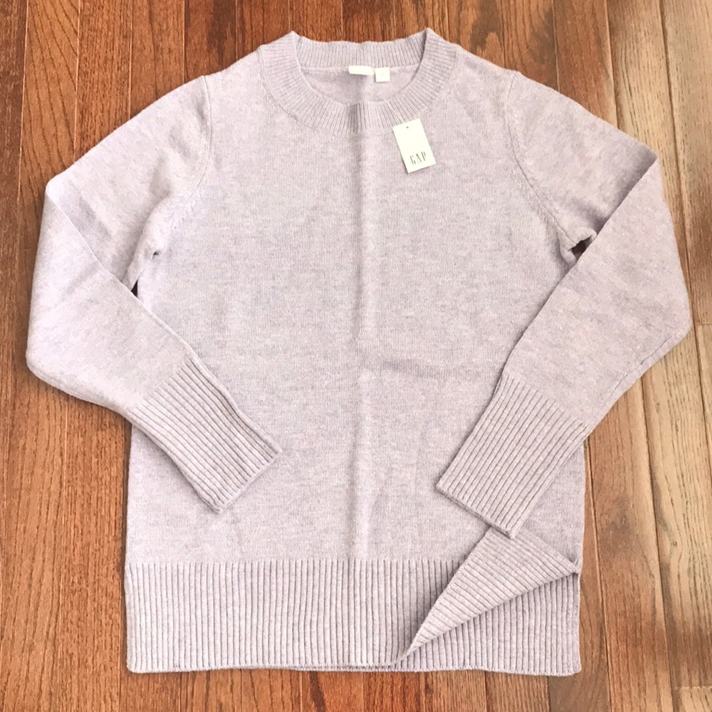 NWT GAP Lilac XS sweater